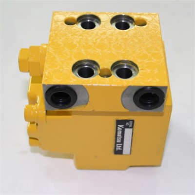 Komatsu PC200-6 Pilot Valve 702-21-09147}